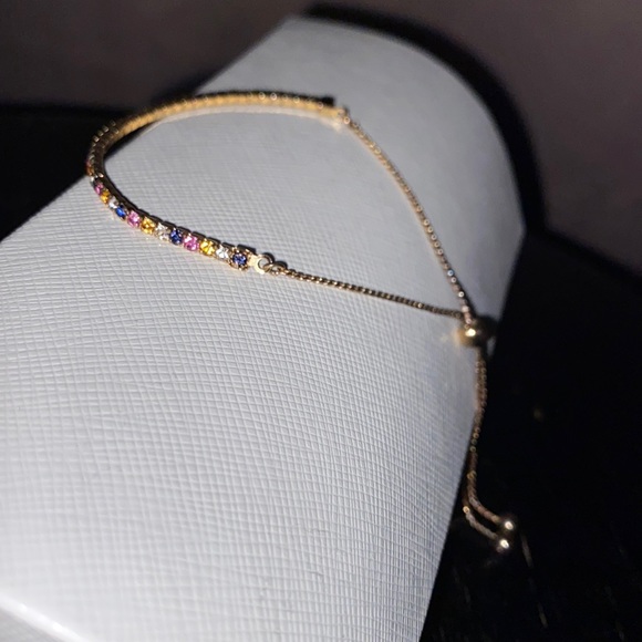 Multi-Color adjustable bracelet - Picture 1 of 4